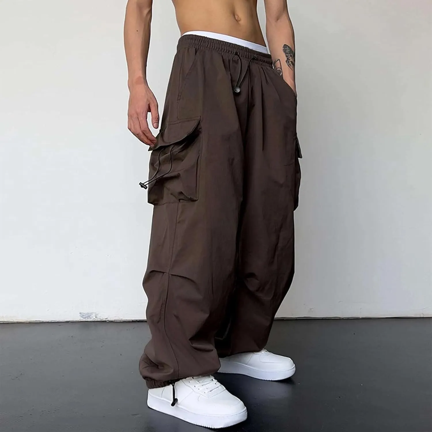 Mens Baggy Cargo Pants Trendy Casual Parachute Pants Loose Fit Harem Joggers for Streetwear Y2k Clothes with Pockets