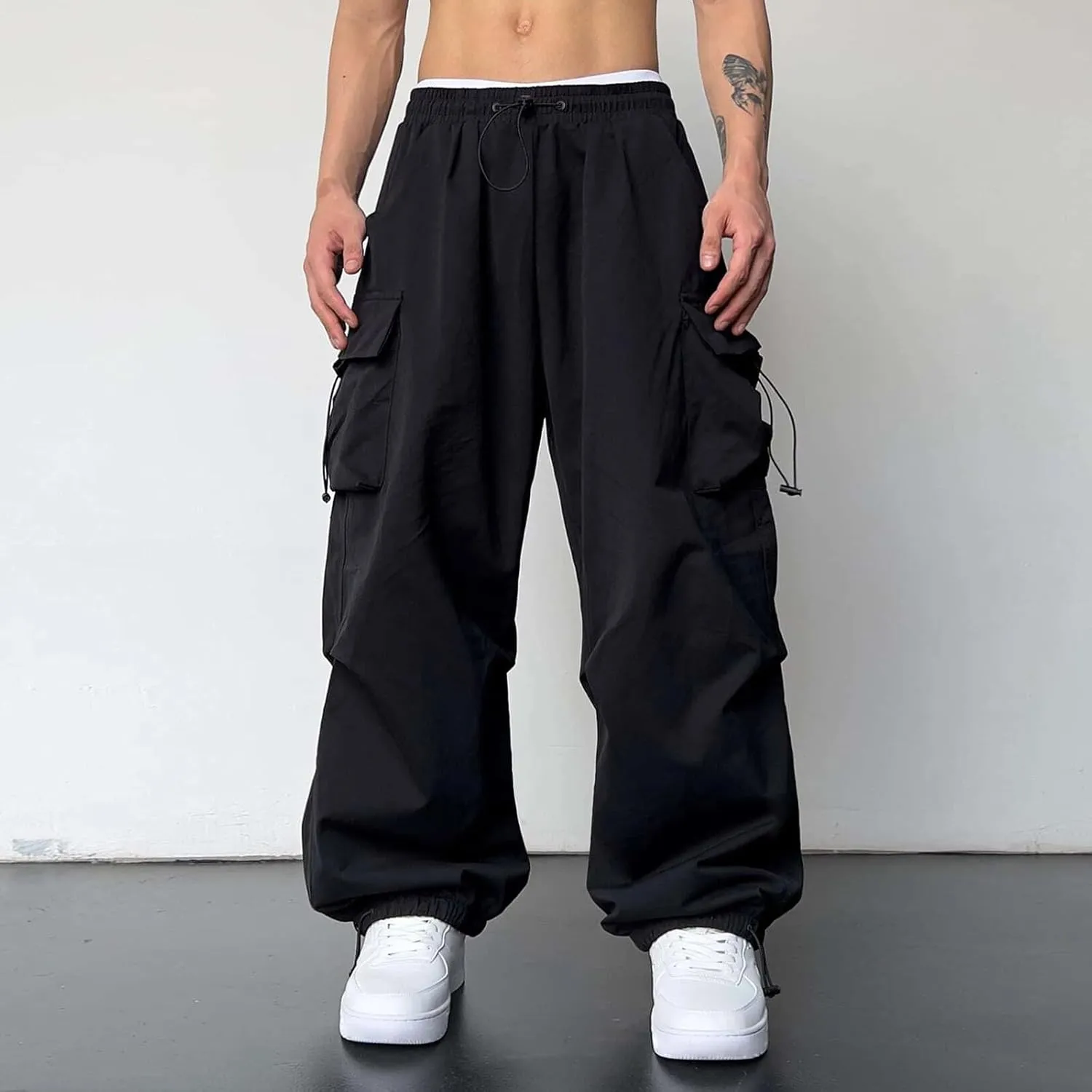 Mens Baggy Cargo Pants Trendy Casual Parachute Pants Loose Fit Harem Joggers for Streetwear Y2k Clothes with Pockets