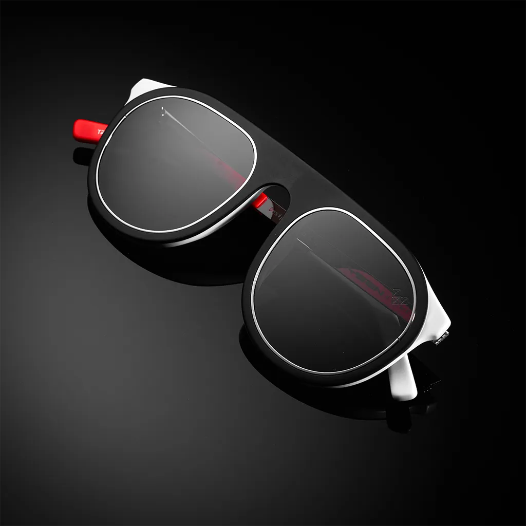 TROY ARMAZON BLANCO LENTES NEGROS